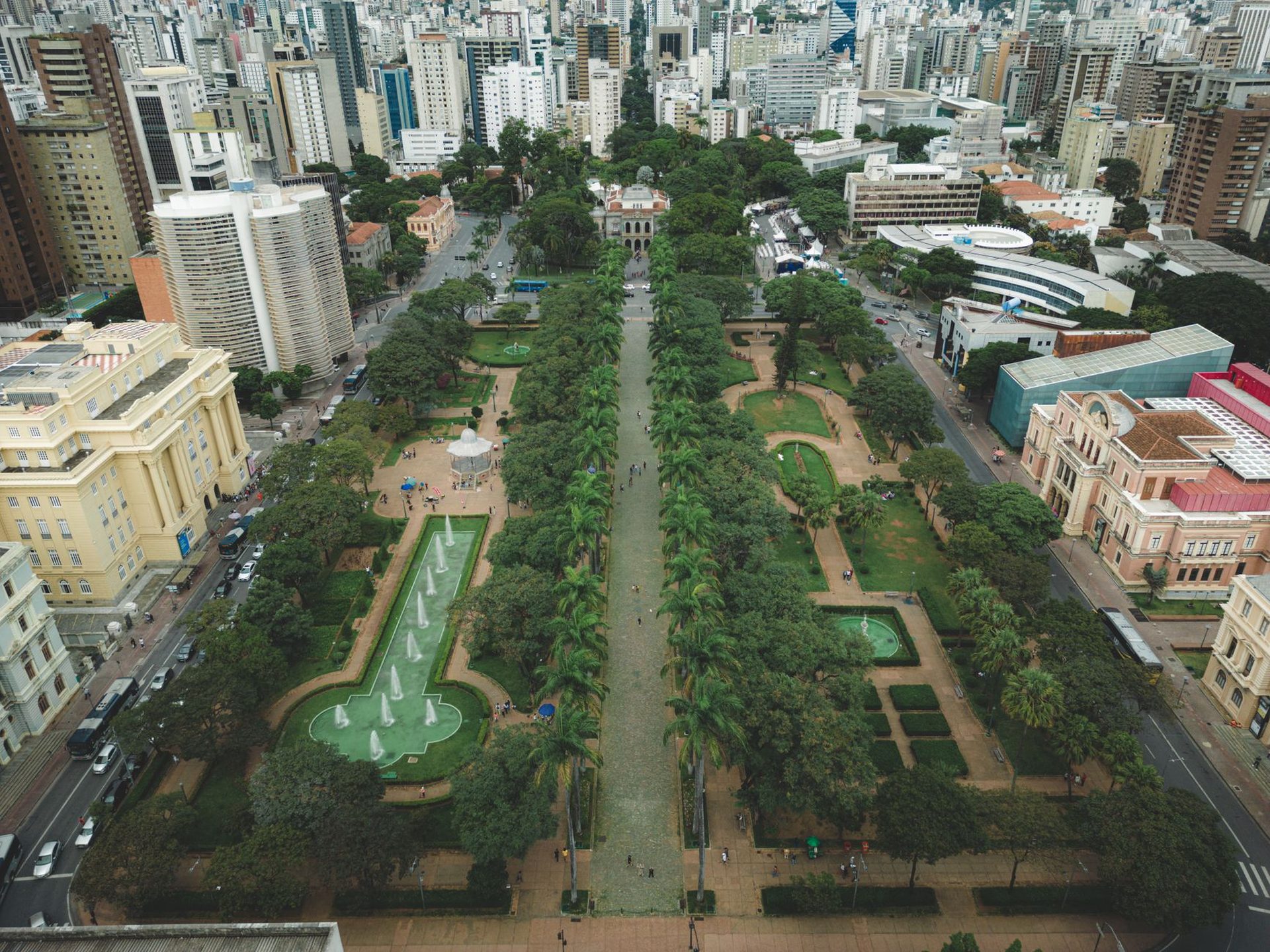 Praça da Liberdade em Belo Horizonte, voos de São Paulo para Belo Horizonte na Sorasky